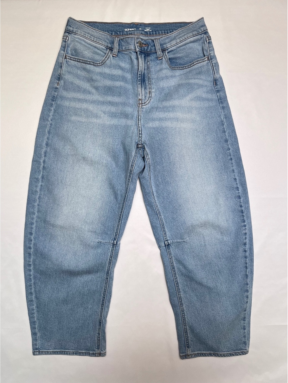 OLD NAVY High Rise Wow Light Wash Barrel Leg Denim Jeans Size 10